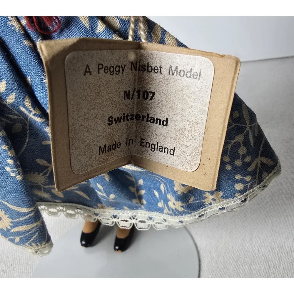 Peggy Nisbet Doll Girl From‎ Switzerland Costume N 107-8 Inches Tall